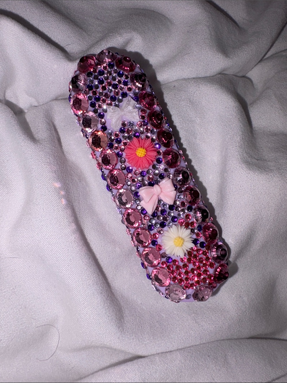 Pink Rhinestone Floral box cutter - Picture 3 of 3